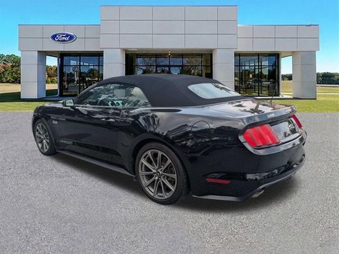 Used 2016 Ford Mustang GT Premium w/ Equipment Group 401A RWD image 3