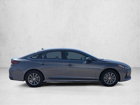 Used 2019 Hyundai Sonata SE FWD image 4