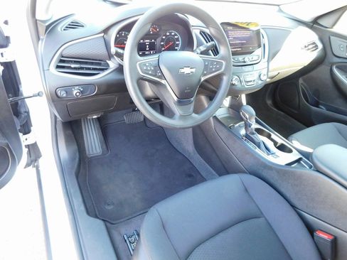 Used 2024 Chevrolet Malibu LS w/ Driver Confidence Package image 14