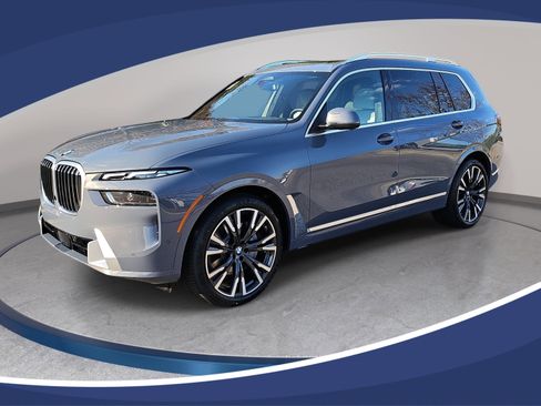New 2026 BMW X7 xDrive40i w/ Premium Package image 1