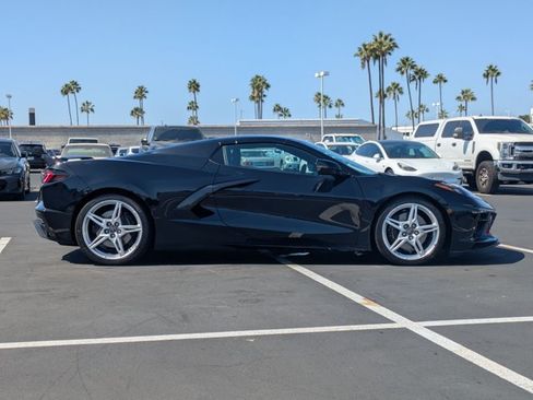 Used 2023 Chevrolet Corvette Stingray Preferred Conv w/ Z51 Performance Package RWD image 4