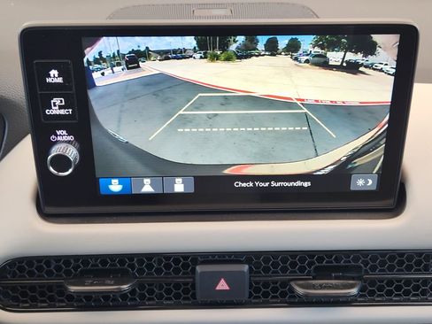 New 2027 Honda HR-V LX image 13