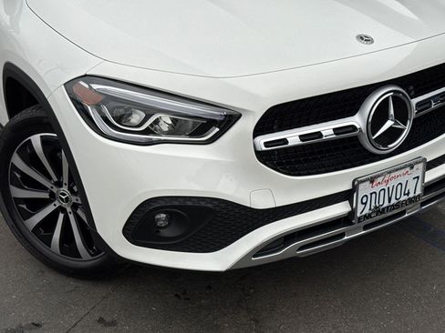 Used 2023 Mercedes-Benz GLA 250 4MATIC image 3