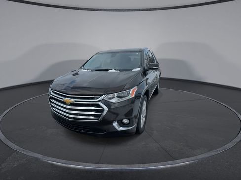 Certified 2018 Chevrolet Traverse High Country image 3