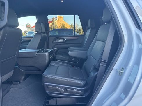 Used 2025 GMC Yukon Denali image 24