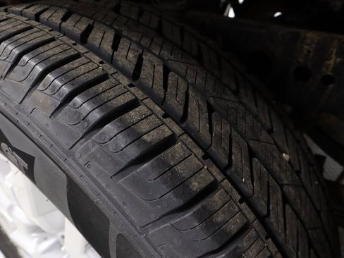 Used 2022 Nissan Frontier SV image 20