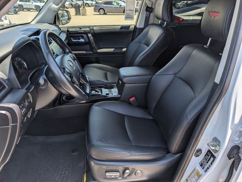 Used 2024 Toyota 4Runner TRD Pro AWD/4WD image 2