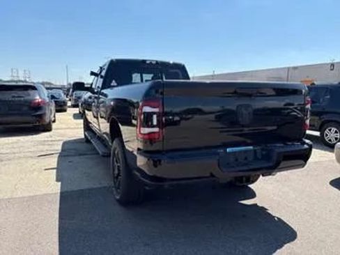 Used 2022 RAM 3500 Big Horn w/ Level C Equiment Group AWD/4WD image 7
