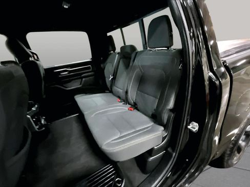 Used 2019 RAM 1500 Big Horn AWD/4WD image 21