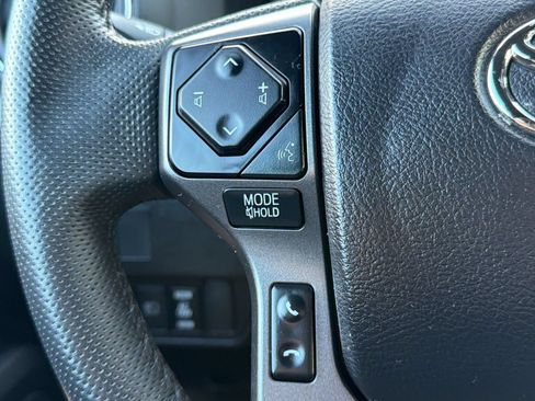 Used 2022 Toyota Tacoma TRD Off-Road w/ Technology Package RWD image 17