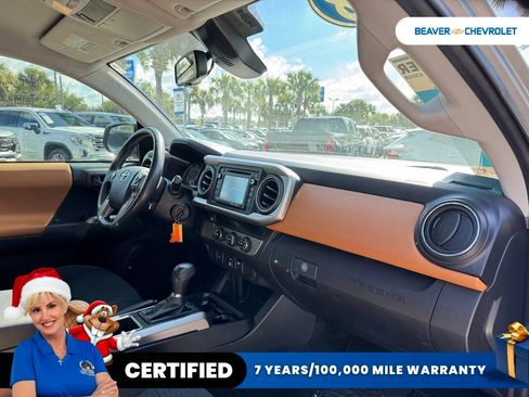 Used 2018 Toyota Tacoma SR5 image 27