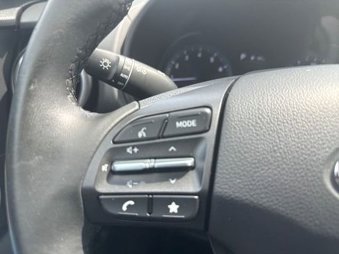 Certified 2023 Hyundai Kona SEL w/ Convenience Package AWD/4WD image 25