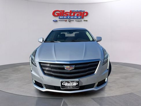 Used 2018 Cadillac XTS Luxury FWD image 2