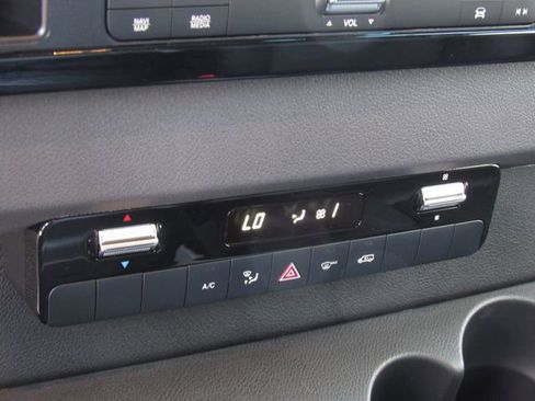 New 2026 Mercedes-Benz Sprinter 2500 image 31