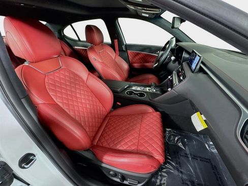 Certified 2025 Genesis G70 3.3T Advanced w/ Sport Prestige Package image 30