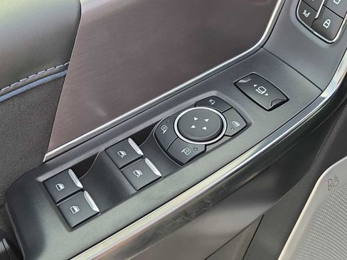 New 2026 Ford F250 Platinum AWD/4WD image 19