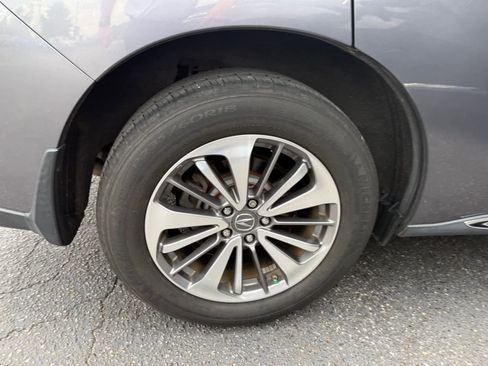 Used 2017 Acura RDX AWD w/ Advance Package image 4