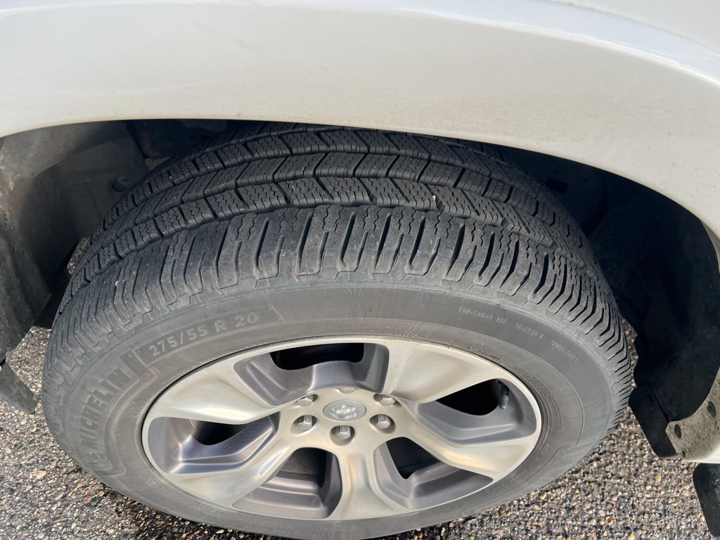 Used 2020 RAM 1500 Laramie w/ Sport Appearance Package AWD/4WD image 7