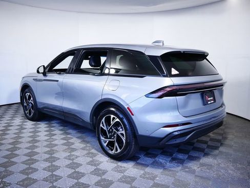 Used 2024 Lincoln Nautilus Premier w/ Jet Appearance Package image 7