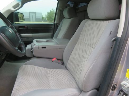 Used 2010 Toyota Tundra 2WD CrewMax w/ Tow Pkg image 21