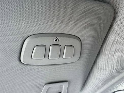 Used 2021 Ford Mustang Mach-E Premium image 38