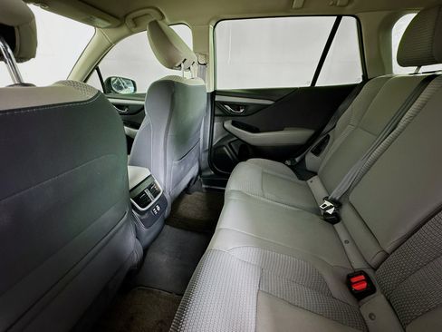 Used 2024 Subaru Outback Premium AWD/4WD image 23