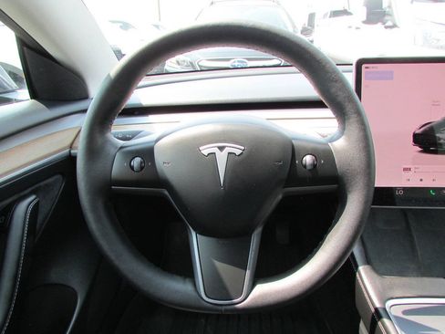 Used 2023 Tesla Model 3 Standard Range RWD image 24