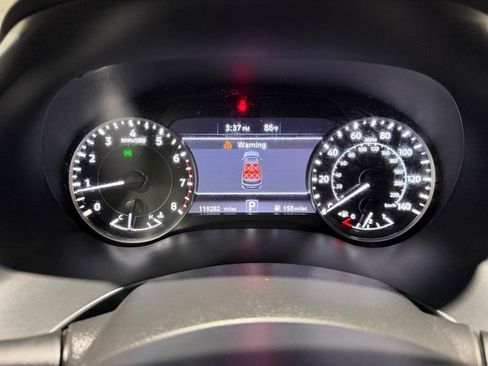 Used 2022 Nissan Armada SL w/ Captain's Chairs Package RWD image 25