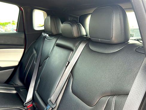 Used 2025 Jeep Compass Limited AWD/4WD image 19