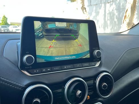 Used 2025 Nissan Sentra SV image 24