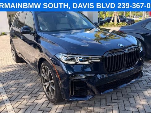 Used 2021 BMW X7 M50i w/ Executive Package AWD/4WD image 4