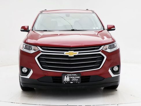 Used 2020 Chevrolet Traverse LT image 5