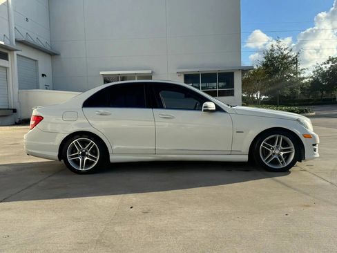 Used 2012 Mercedes-Benz C 350 Sport image 8