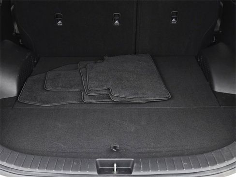 Used 2019 Hyundai Santa Fe Ultimate image 10