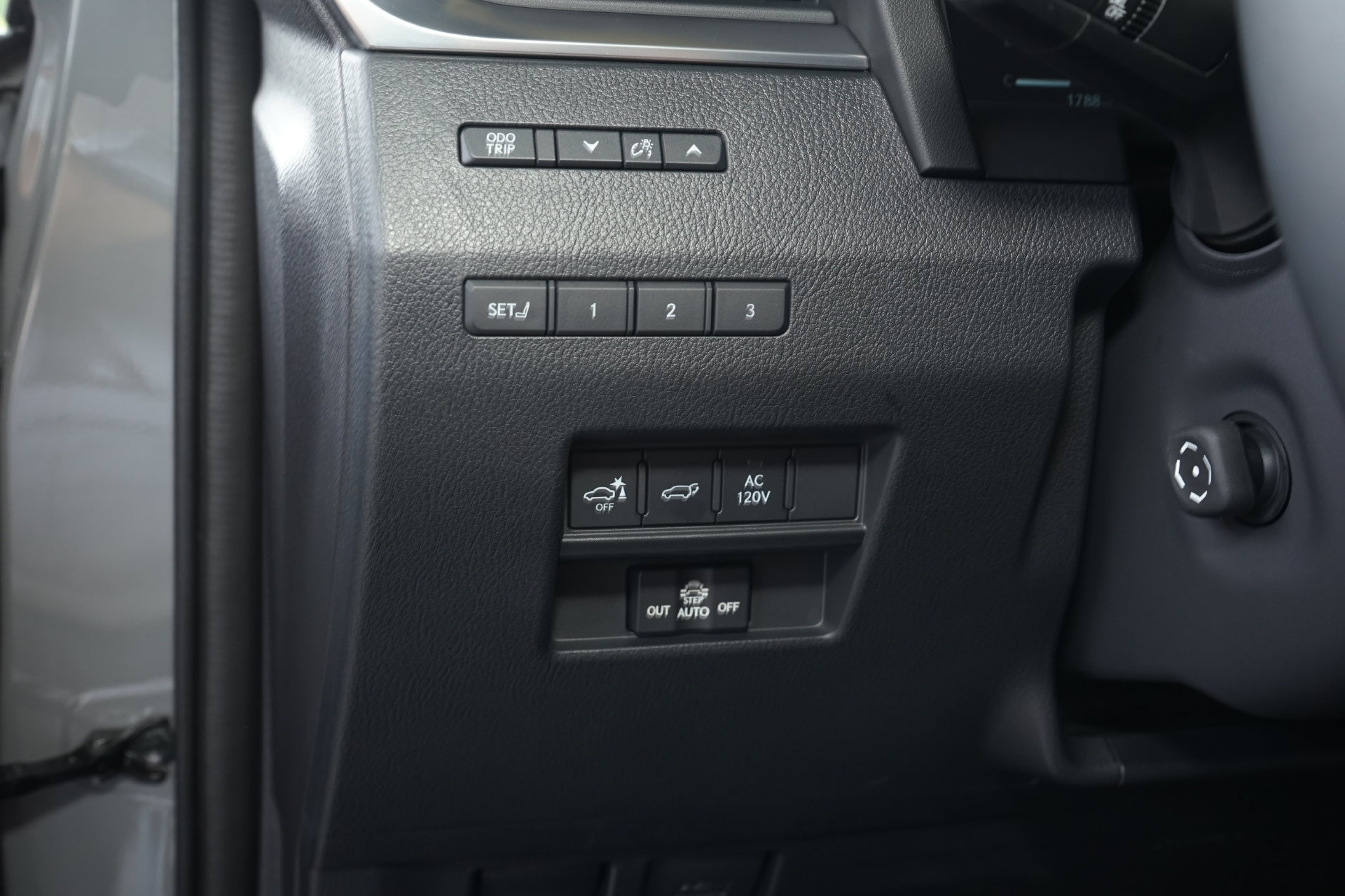 Used 2026 Lexus GX 550 AWD/4WD image 29
