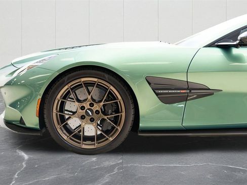 Used 2025 Aston Martin Vanquish image 45