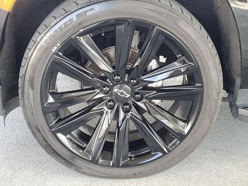 Used 2022 Chevrolet Tahoe High Country RWD image 7