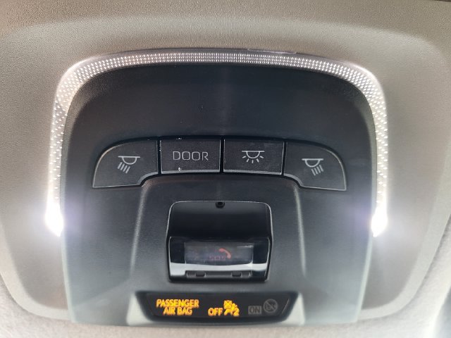 Used 2024 Toyota Corolla Cross XLE AWD/4WD image 20