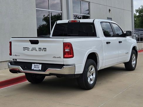 New 2026 RAM 1500 4x4 Crew Cab image 3