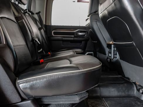 Used 2023 RAM 3500 Laramie AWD/4WD image 34