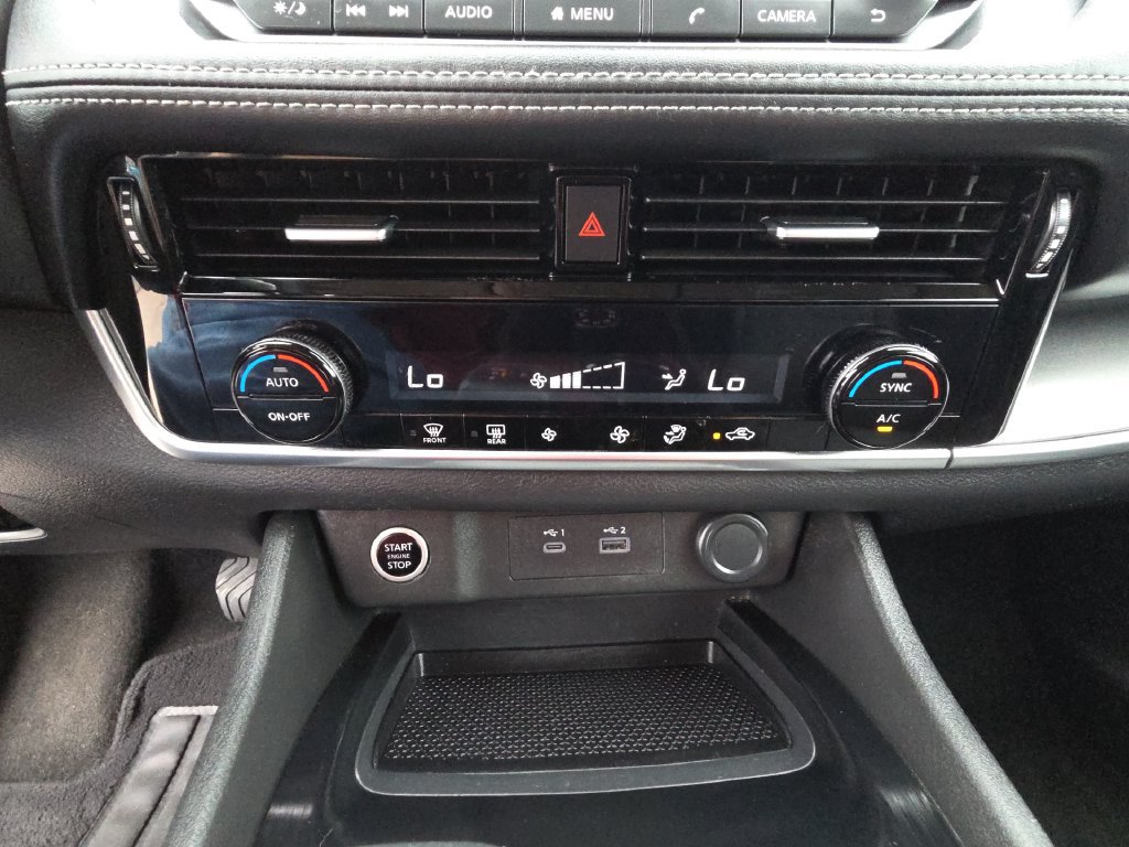 Used 2021 Nissan Rogue SV AWD/4WD image 23