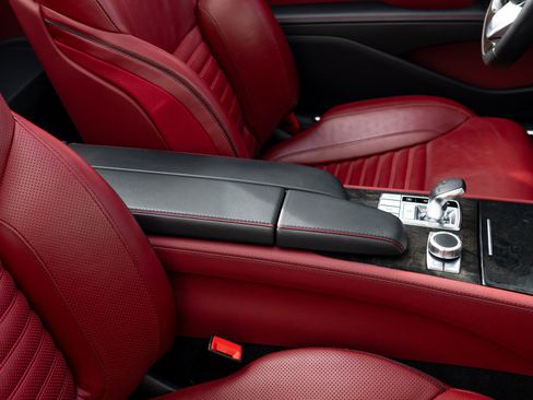 Used 2019 Mercedes-Benz SL 550 image 45