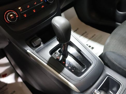 Used 2017 Nissan Sentra S FWD image 26