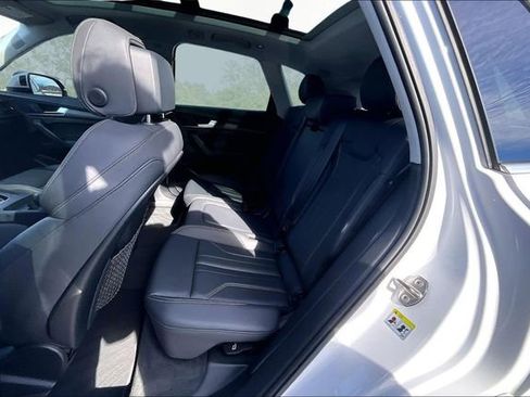 Used 2024 Audi Q5 2.0T Premium Plus image 24