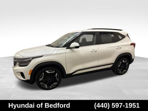 Used 2024 Kia Seltos SX w/ SX Sunroof Package AWD/4WD image 9