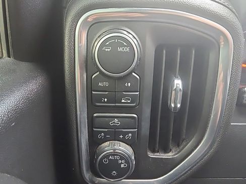 Used 2020 Chevrolet Silverado 1500 LT AWD/4WD image 13