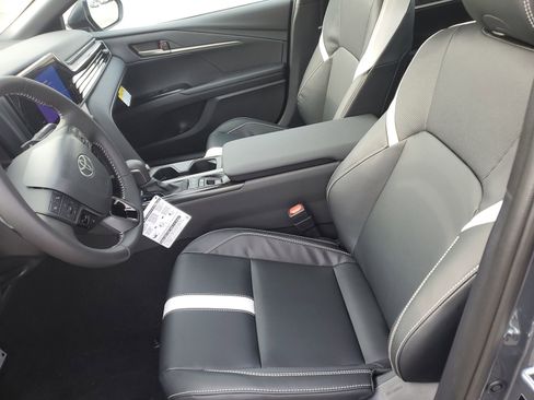 New 2026 Toyota Camry SE image 17