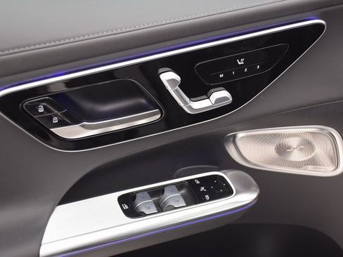 New 2025 Mercedes-Benz GLC 63 AMG S image 18