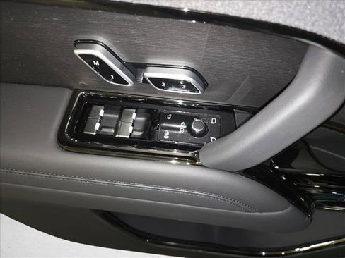 New 2026 Land Rover Range Rover Sport Dynamic SE AWD/4WD image 26