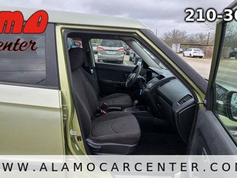 Used 2013 Kia Soul Base image 13
